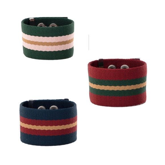 Rustic Cuff set of 3 Claire snap closure bracelets cuffs - Picture 4 of 8